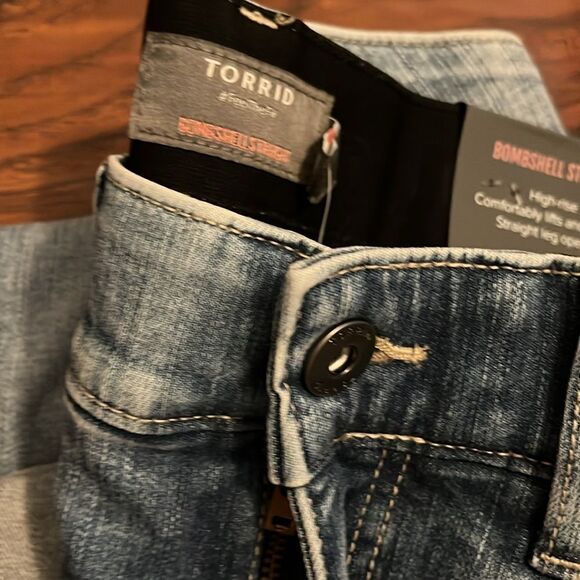 Torrid Bombshell Straight High Rise Distressed Ripped Denim Jeans Contem… - Picture 9 of 12